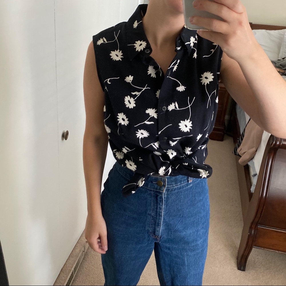 Vintage Dandelion floral button up